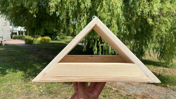 Mangeoire triangle